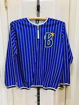 （値下げ）横浜DeNAベイスターズ ハーフジップ ジャケット Оサイズ 値下げ）横浜DeNAベイスターズ ハーフジップ ジャケット Оサイズ